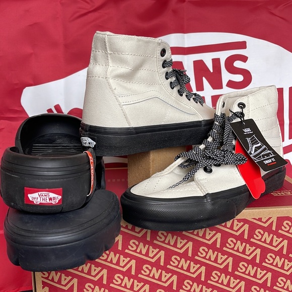 Vans Sk8-Hi Tapered
Heavy Canvas Marshmallow/
VNOA7Q5TKIG
WMNS sneakers - Picture 13 of 16